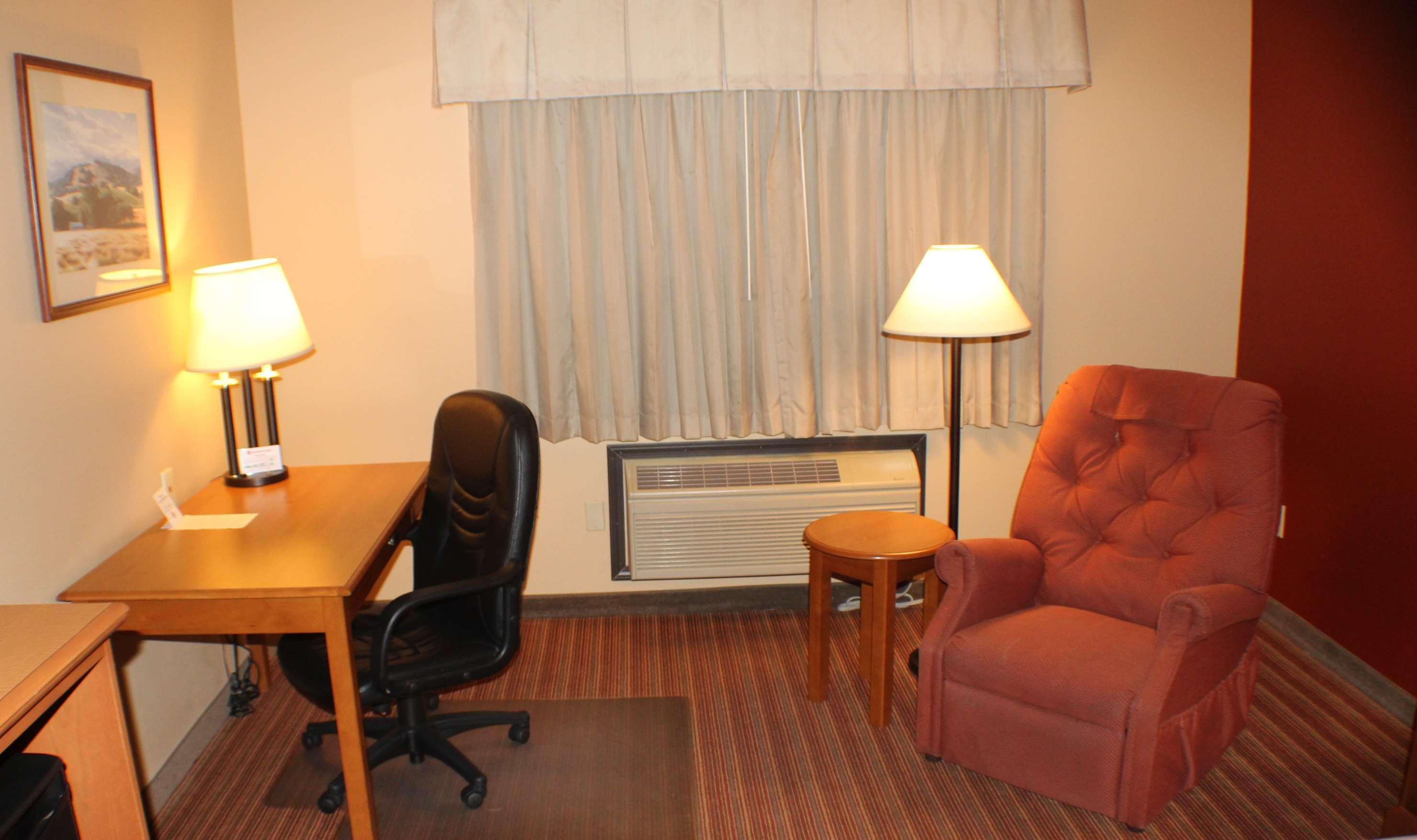 Best Western Plus The Inn At Horse Heaven Prosser Exterior photo