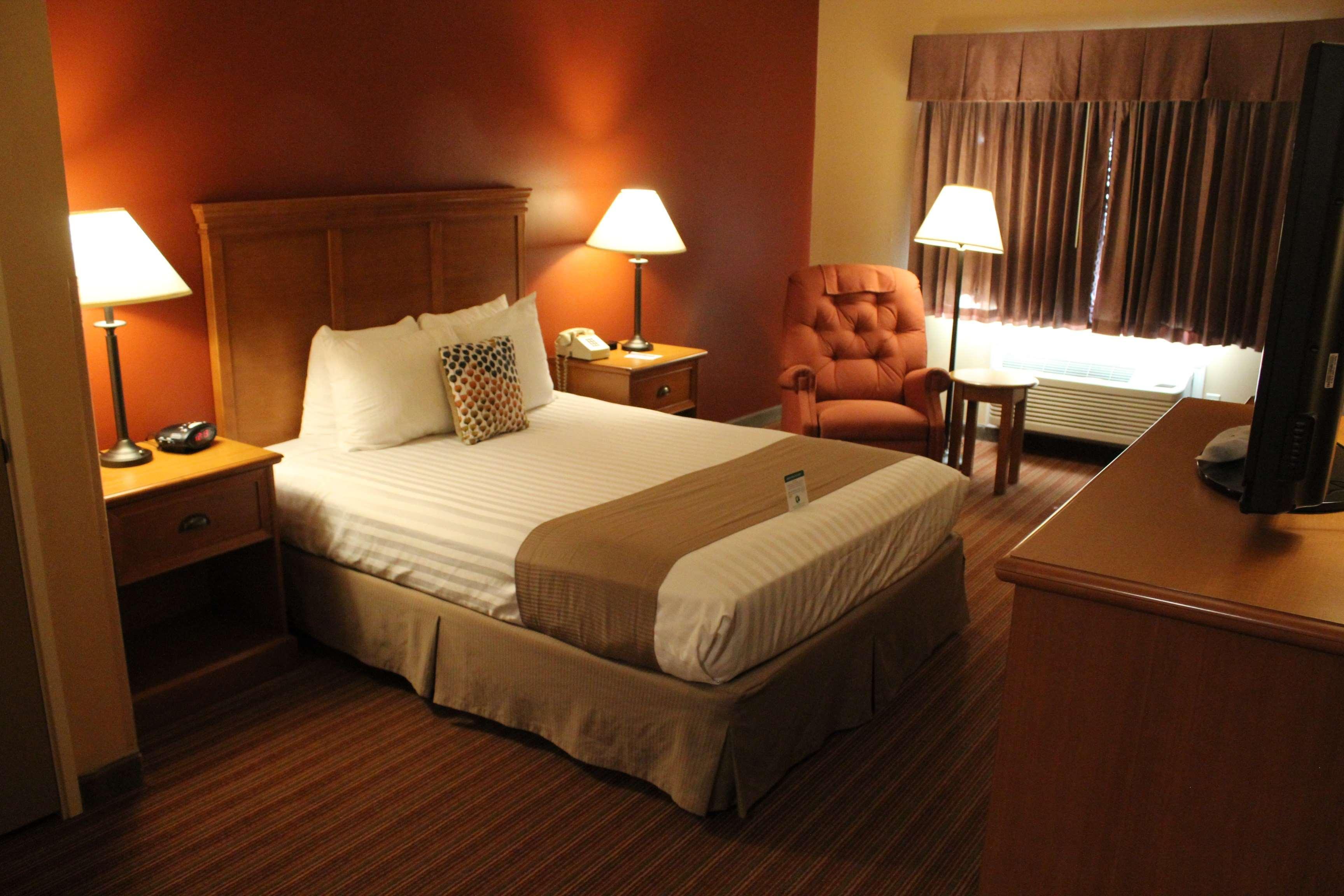 Best Western Plus The Inn At Horse Heaven Prosser Exterior photo