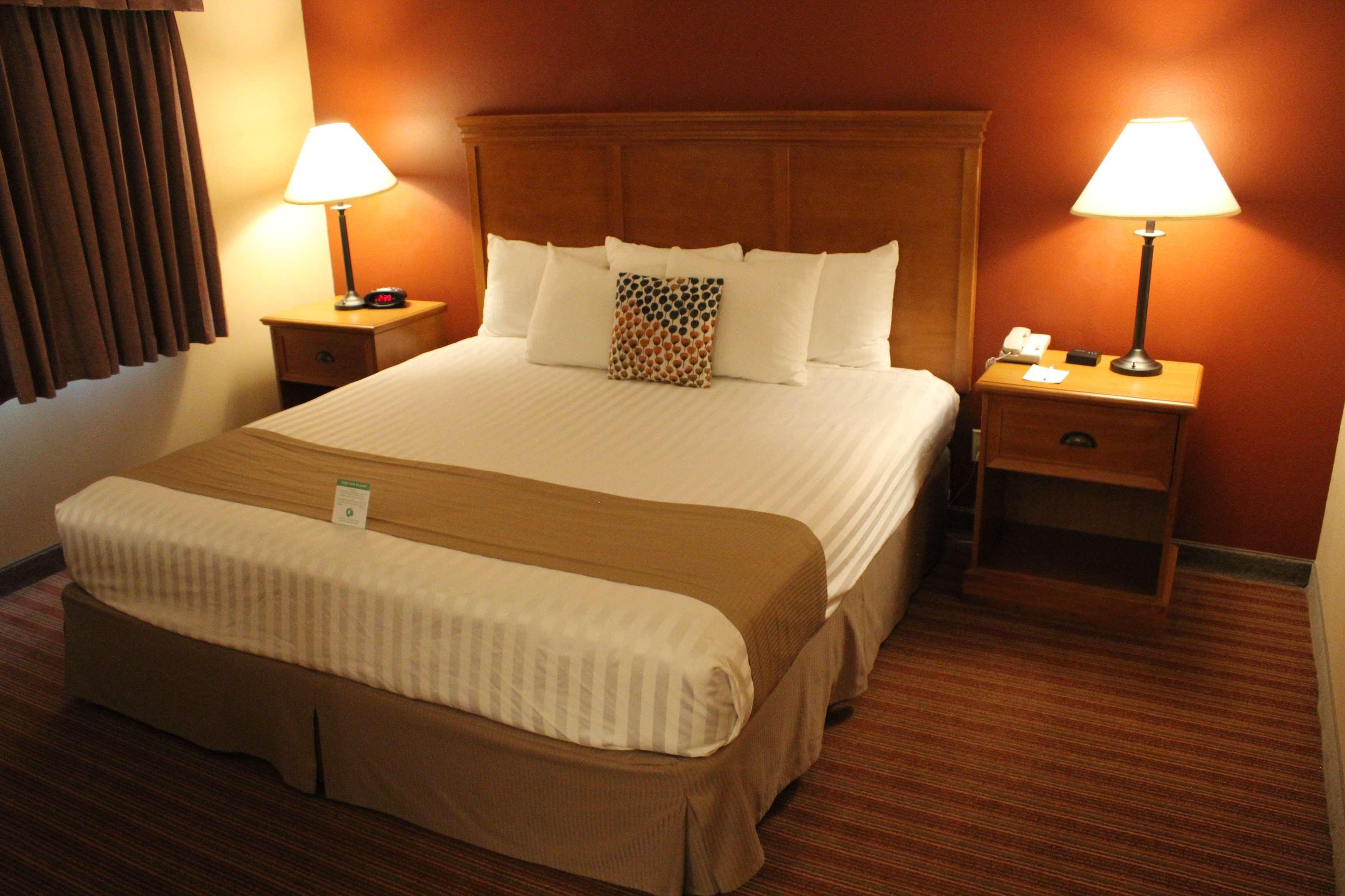 Best Western Plus The Inn At Horse Heaven Prosser Exterior photo