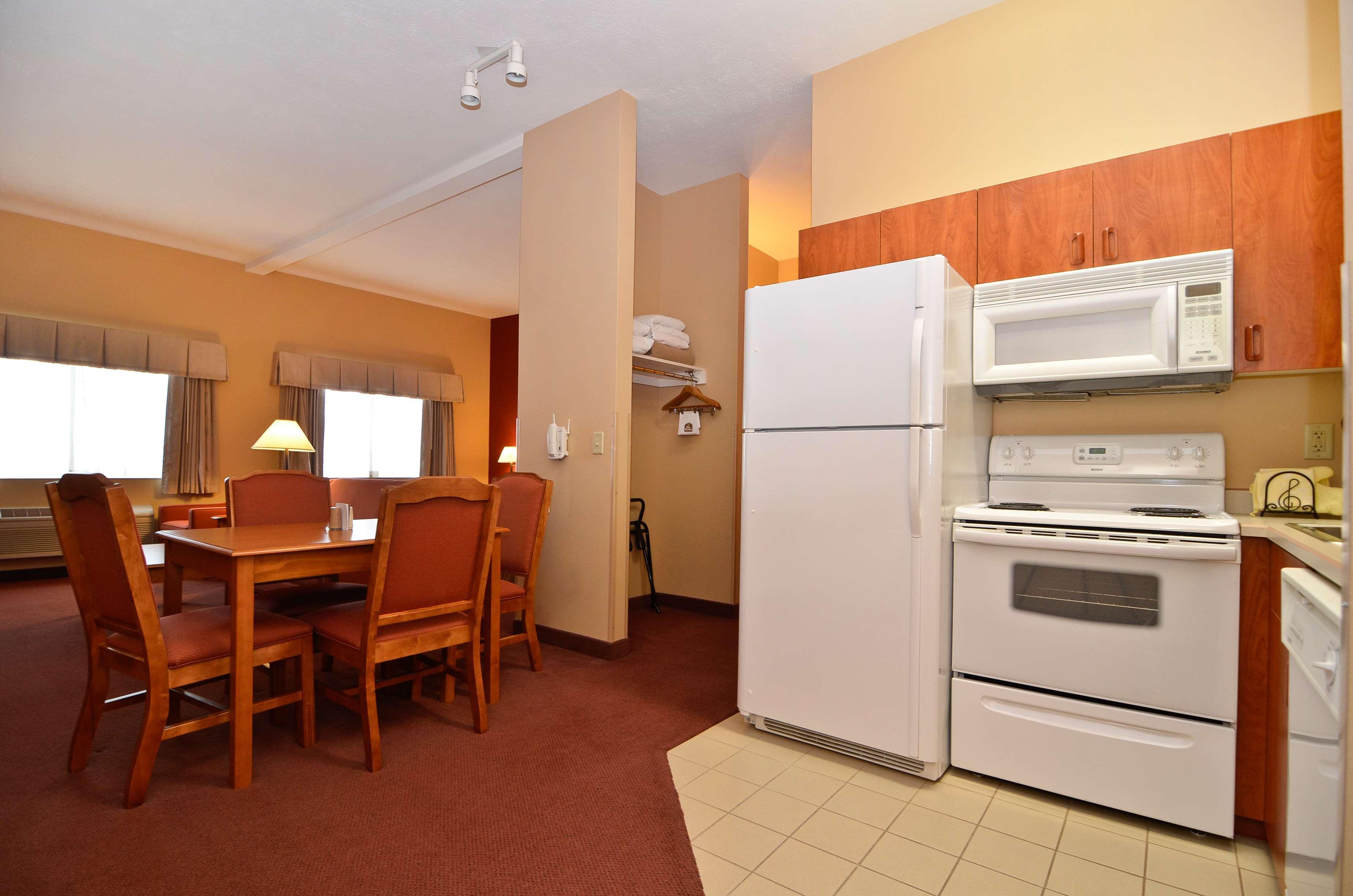 Best Western Plus The Inn At Horse Heaven Prosser Exterior photo
