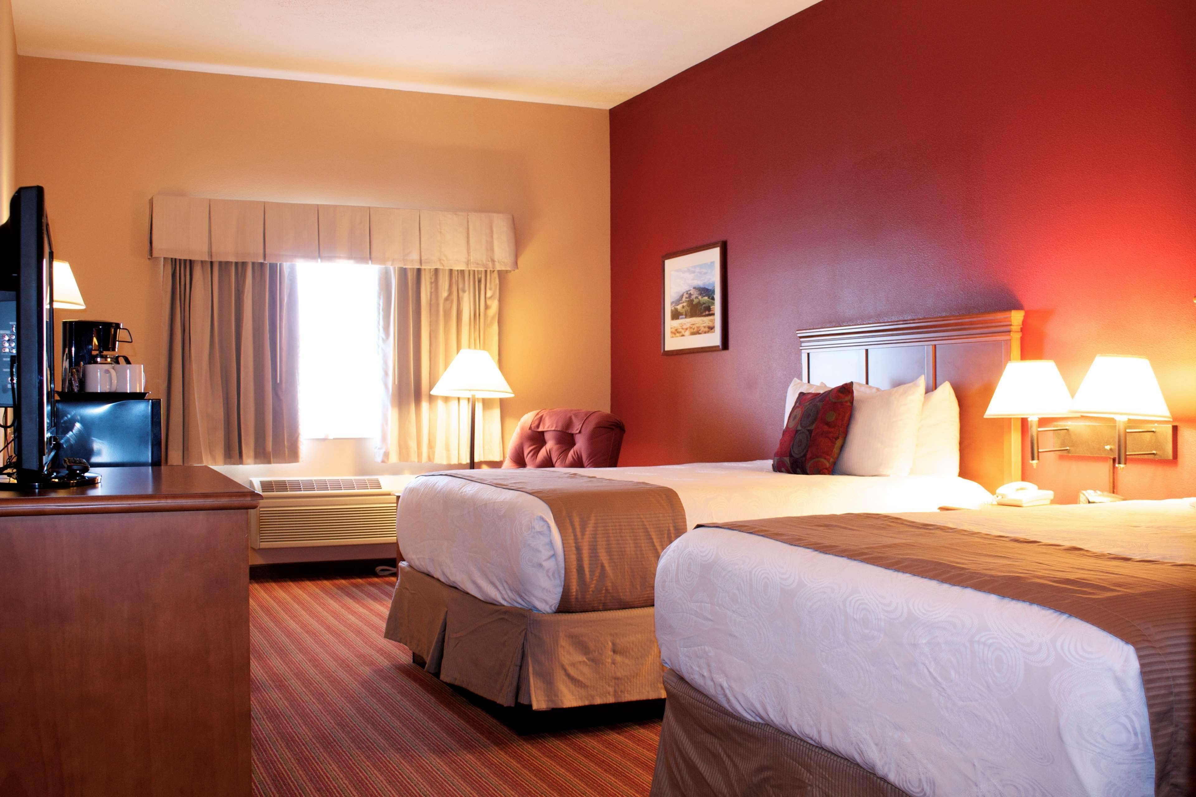 Best Western Plus The Inn At Horse Heaven Prosser Exterior photo