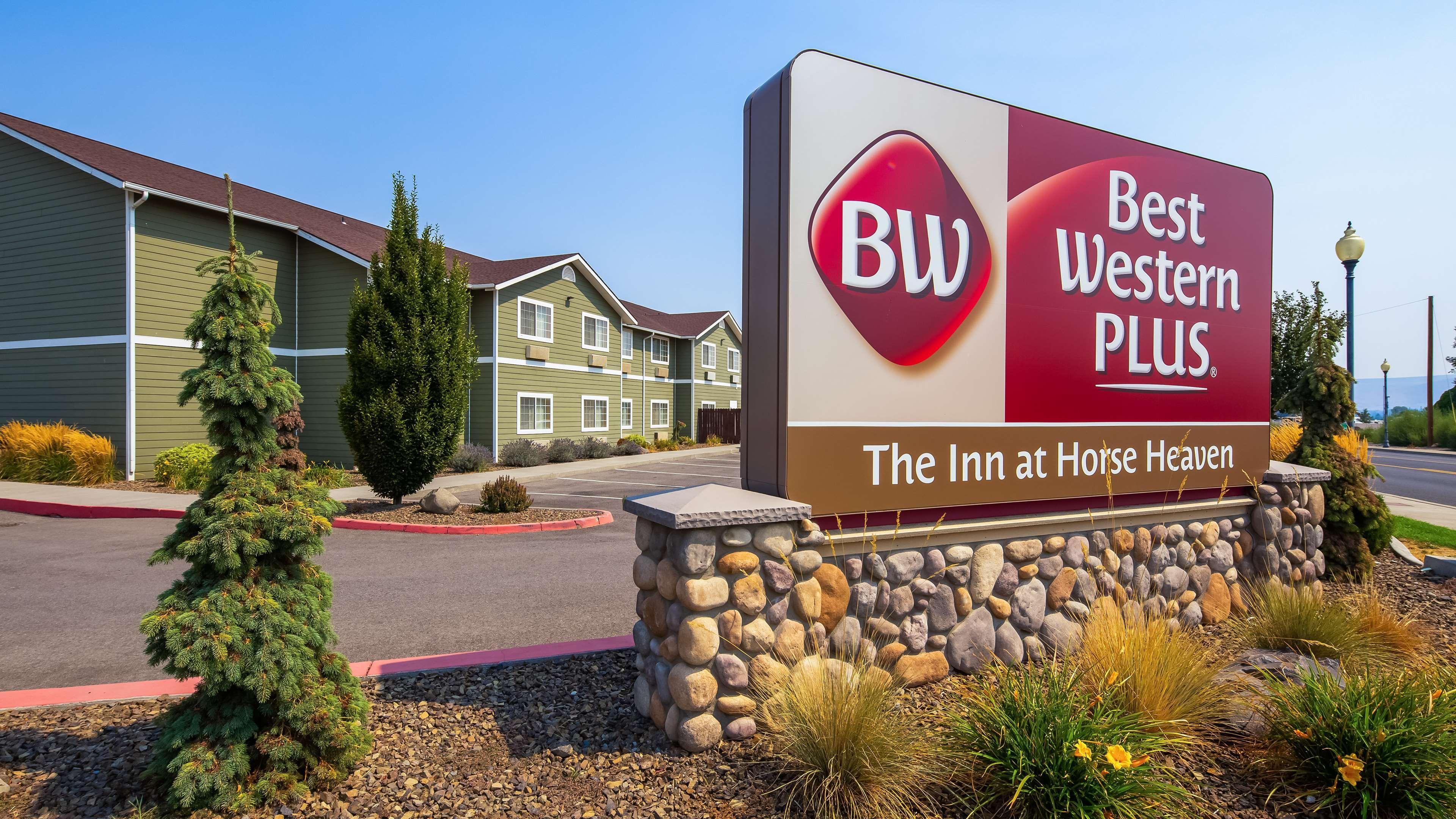 Best Western Plus The Inn At Horse Heaven Prosser Exterior photo