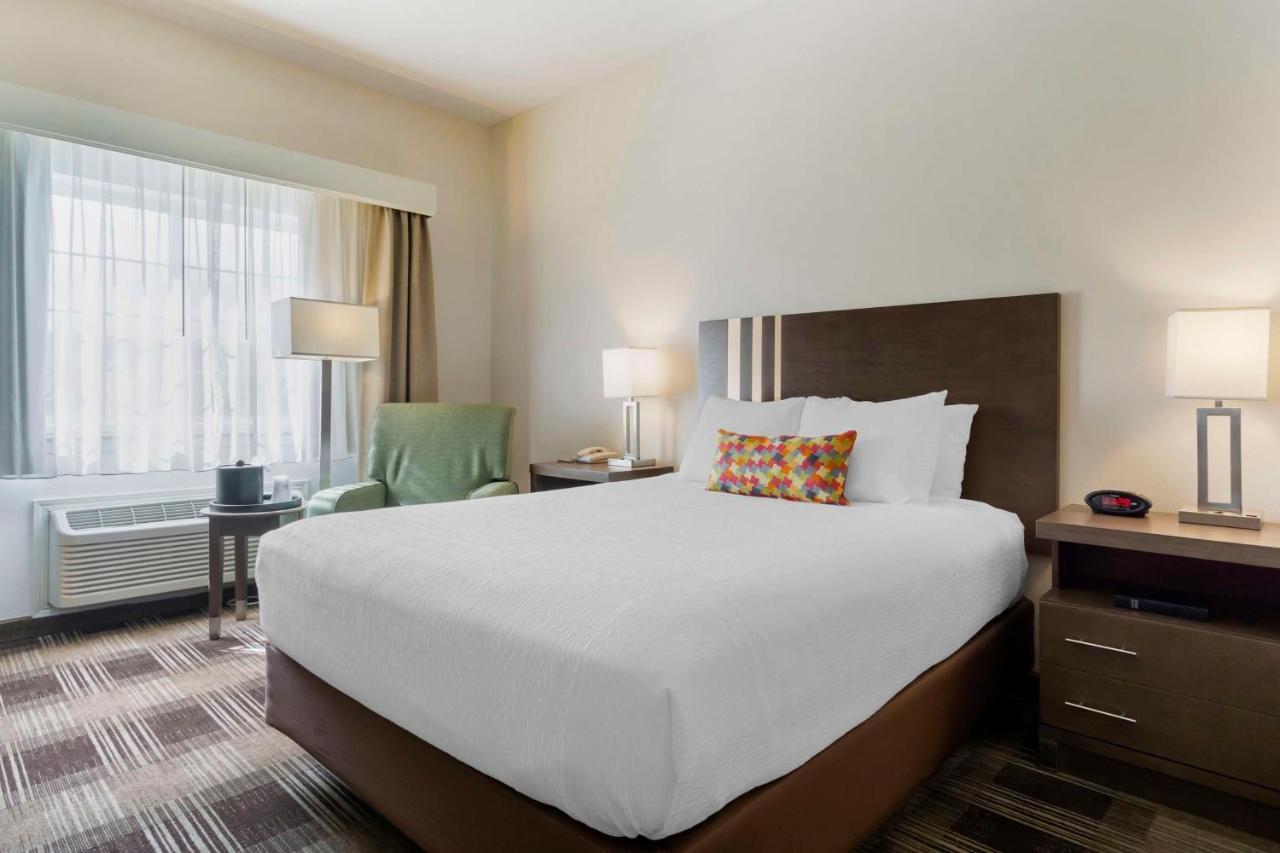Best Western Plus The Inn At Horse Heaven Prosser Exterior photo