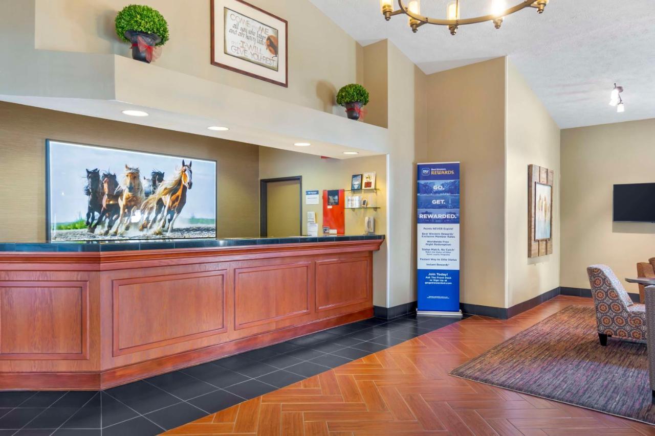 Best Western Plus The Inn At Horse Heaven Prosser Exterior photo