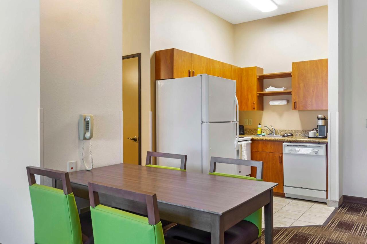 Best Western Plus The Inn At Horse Heaven Prosser Exterior photo